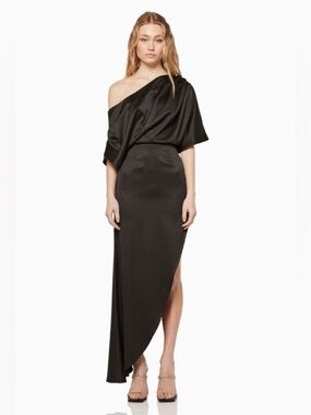 Elliatt Renders Black One Shoulder Asymmetric Gown Dress Size M